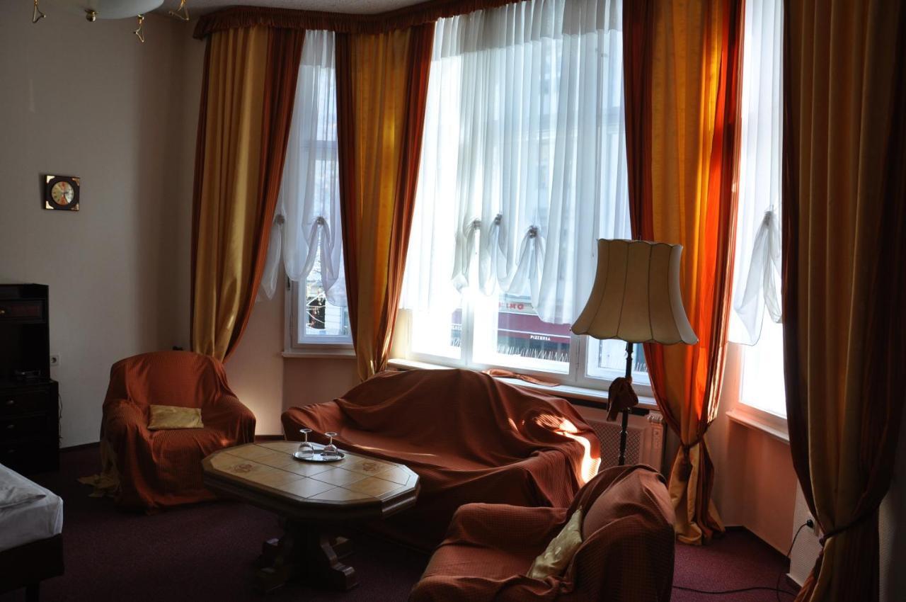 Hotel Pension Savoy Near Kurfuerstendamm Берлин Номер фото